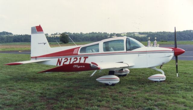 N2121T —