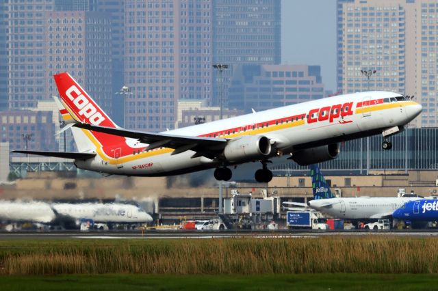 Boeing 737-800 (HP-1841CMP)