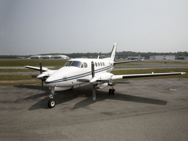 Beechcraft King Air 100 (VTE604)