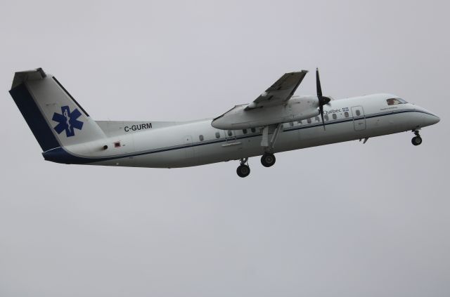 de Havilland Dash 8-300 (C-GURM) - 03/05/2024.