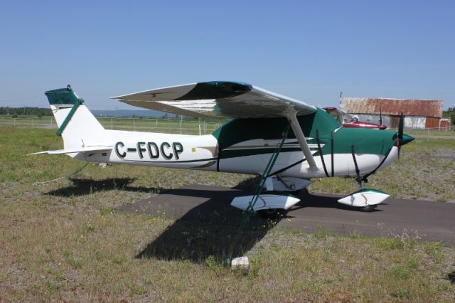 C-FDCP — - C-FDCP Cessna 172 Skyhawk Aéroport de Joliette Lanaudière QC.CSG3 br /04-07-2016