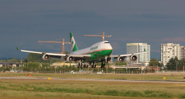 Boeing 747-400 (B-16412) - Great sunset lighting for arrival on CYVR 26R