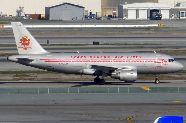 Airbus A319 (C-FZUH)
