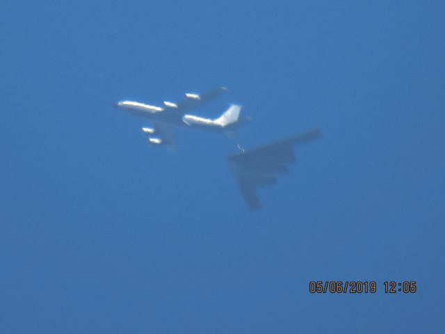 Boeing C-135FR Stratotanker (63-8032)