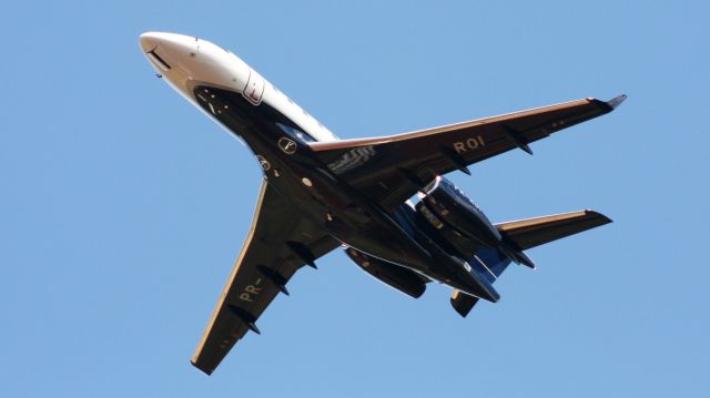 Embraer Legacy 550 (PR-ROI)