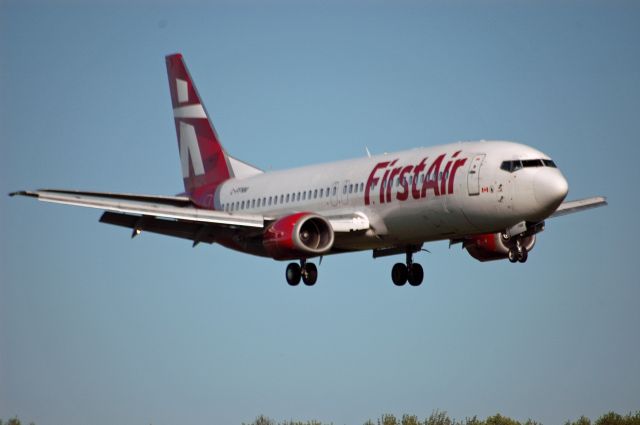 BOEING 737-400 (C-FFNM) - Boeing 737-436 (28538). Flight FAB6191 inbound from Nashville on Jun 2, 2019