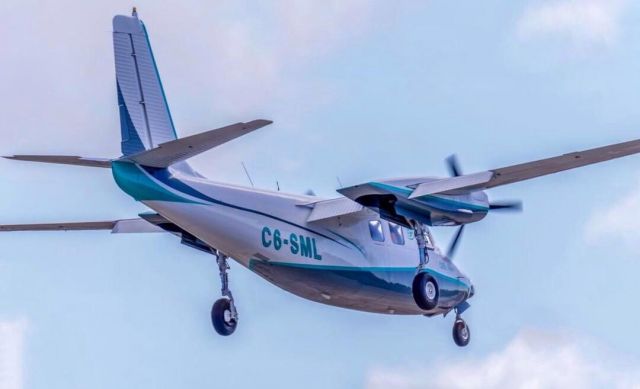 Aero Commander 500 (C6-SML) - Stella Maris Resort Air Service Aero Commander 500B (AC50) Landing at Nassau International Airport (MYNN)