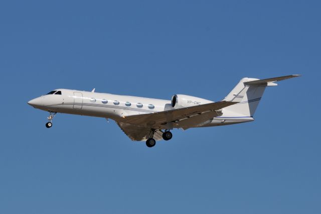 Gulfstream Aerospace Gulfstream IV (VP-CMC) - 2015/2/14