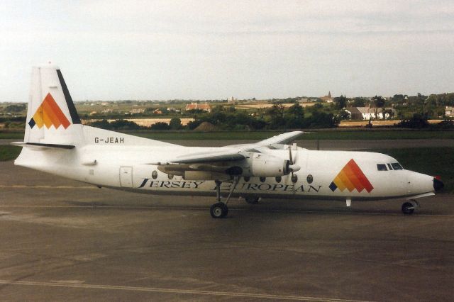 FAIRCHILD HILLER FH-227 (G-JEAH) - Taxiing to depart rwy 26 on 10-Jun-94.br /br /With Jersey European Airways from Jan-91 to Mar-00 when it became G-ECAH then 10669 for Philippine Air Force.