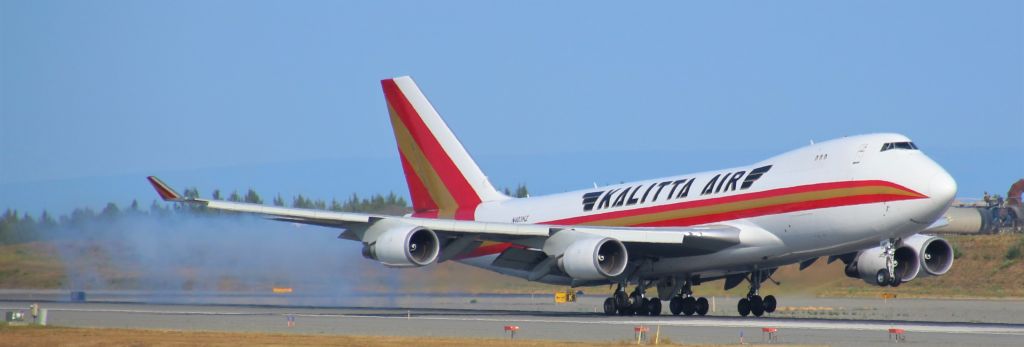 Boeing 747-400 (N403KZ)