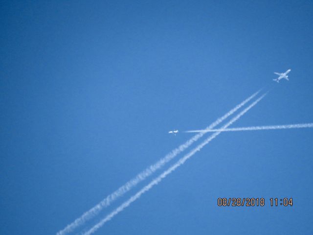 Boeing 757-200 (N930FD)