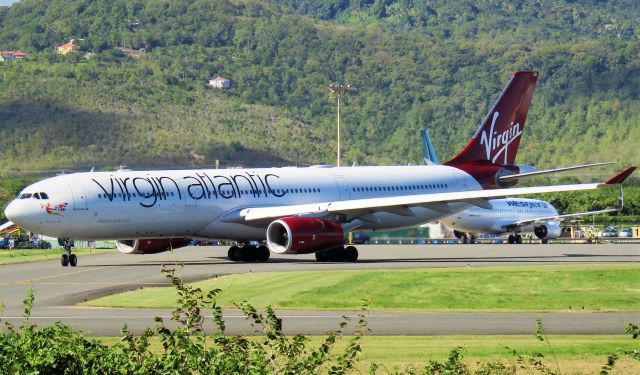 Airbus A330-300 (G-VGEM)