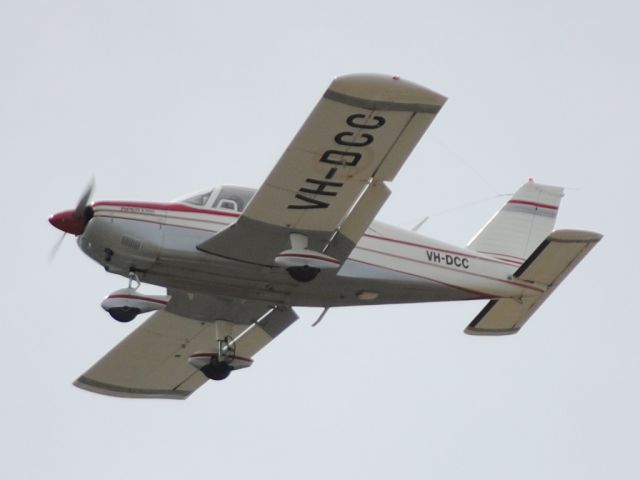 Piper Cherokee (VH-DCC)