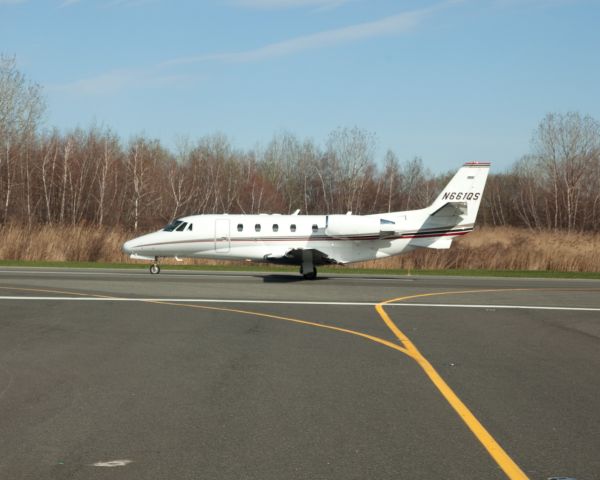 Cessna Citation Excel/XLS (N661QS) - Departure RW 01 at KTEB