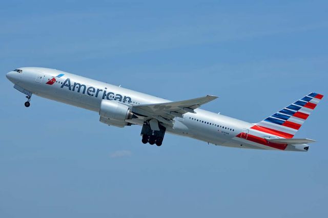 Boeing 777-200 (N799AN) - American Boeing 777-223ER N799AN at LAX on May 3, 2016. 