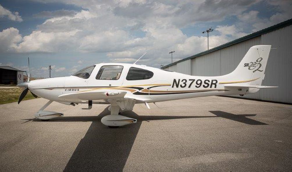 Cirrus SR-22 (N379SR)