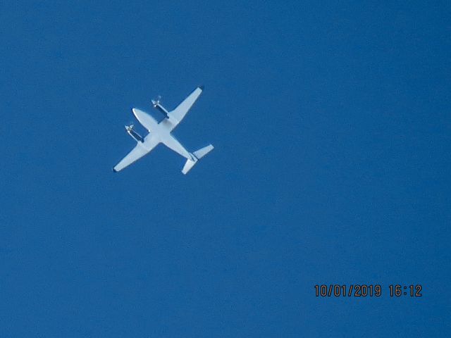 Beechcraft Super King Air 200 (N99ML)
