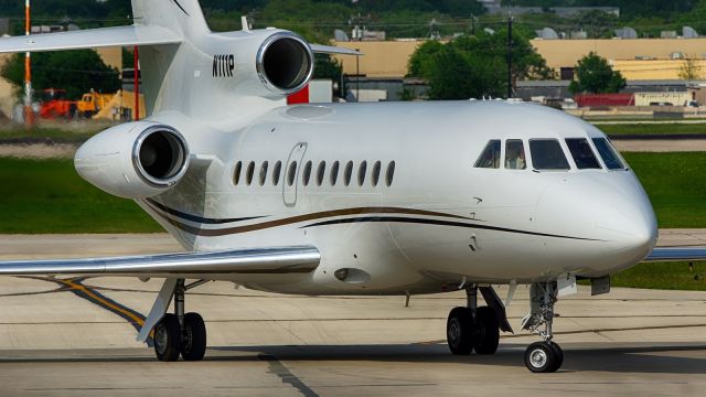 Dassault Falcon 900 (N111P)