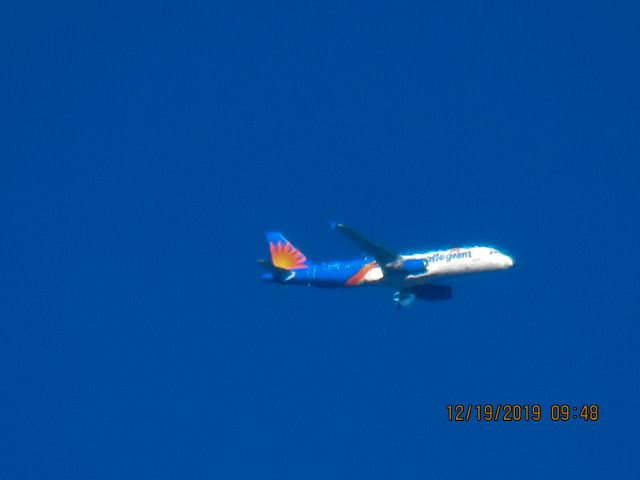 Airbus A320 (N259NV)
