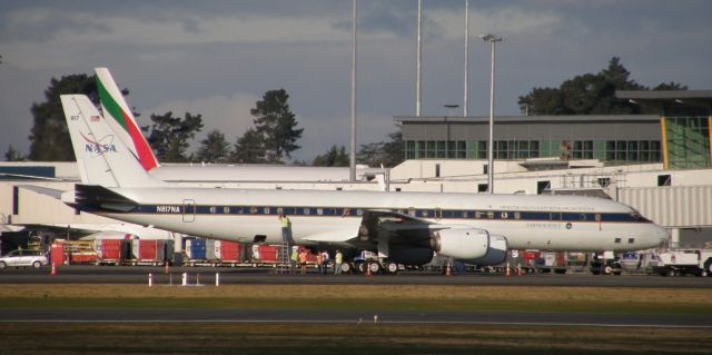 McDonnell Douglas DC-8-70 (N817NA)