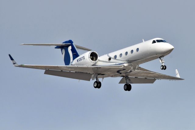 Photo of Gulfstream IV (N106TD) - FlightAware