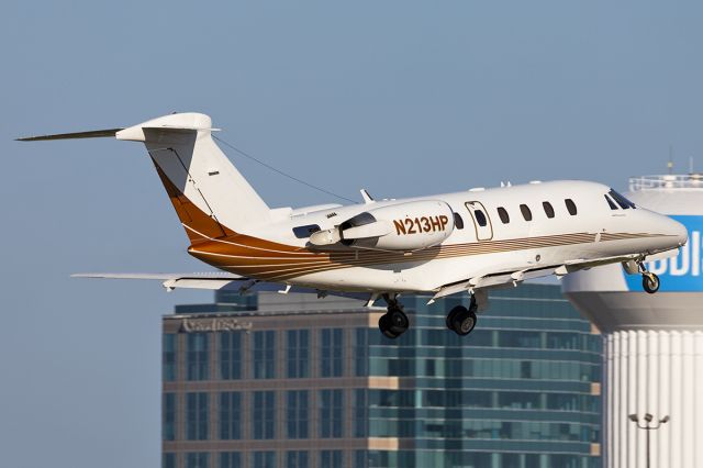 Cessna Citation III (N213HP)