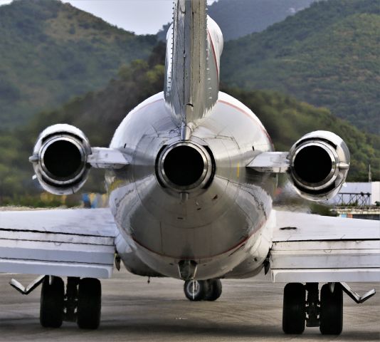 BOEING 727-200 (N729CK)