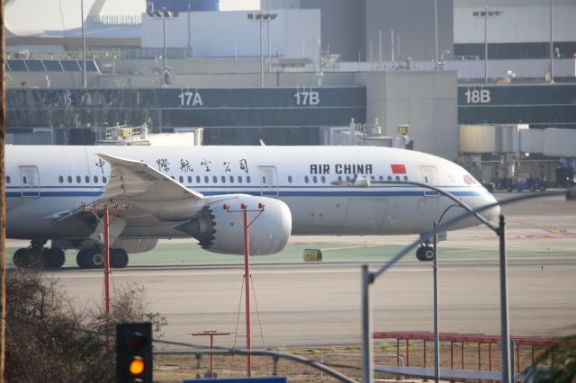 Boeing 787-9 Dreamliner (B-1468)