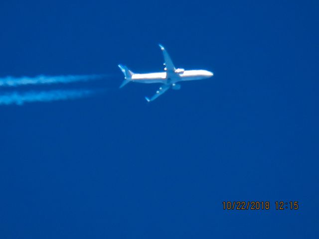 Boeing 737-900 (N61898)