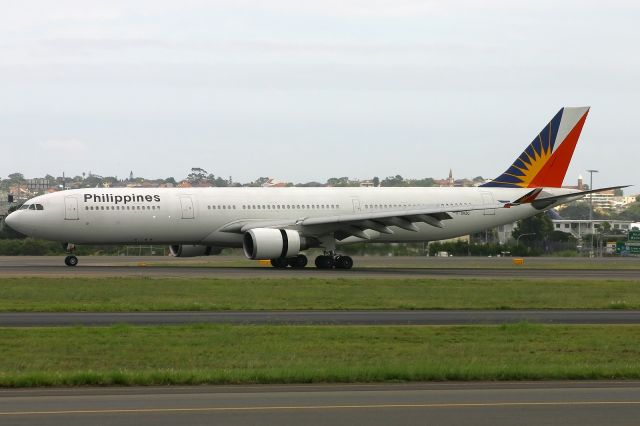 Airbus A330-300 (F-OHZQ)