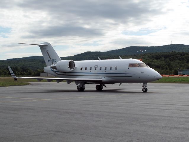 Canadair Challenger (N276GC) - A nice wide body business jet.