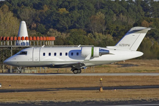 Canadair Challenger (N261PW)