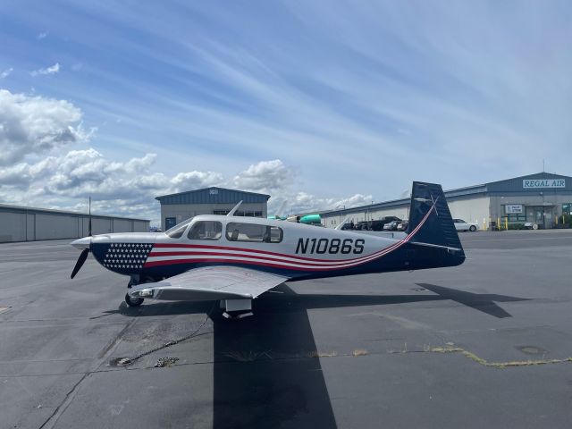 Mooney M-20 Turbo (N1086S) - Fresh out of the paint shop!