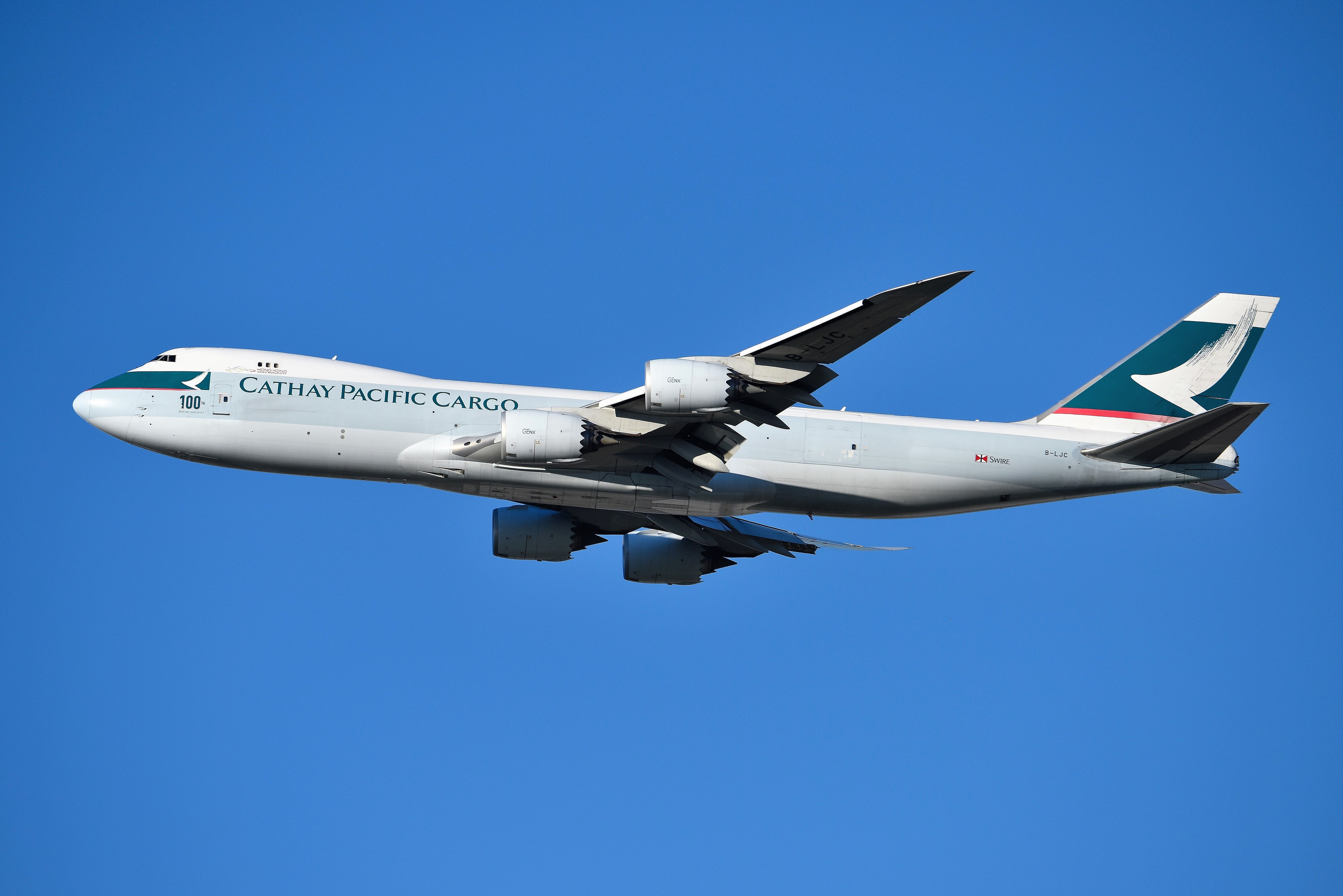 BOEING 747-8 (B-LJC)