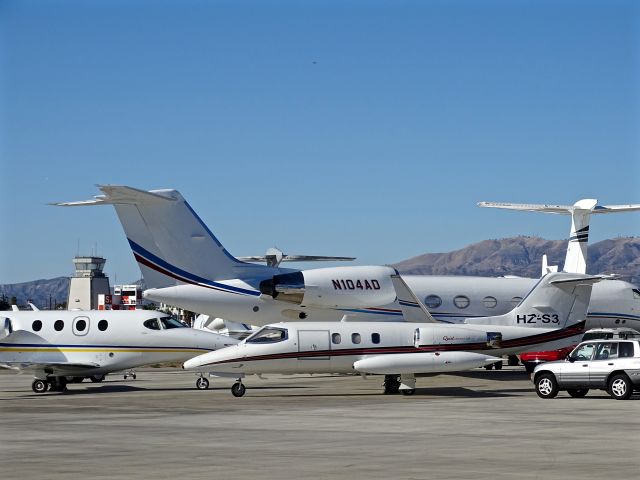 HZS3 — - Noted Nov. 18, 2016 at KVNY 