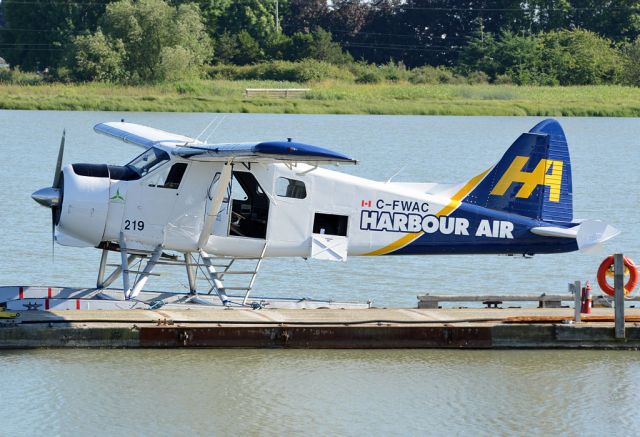 De Havilland Canada DHC-2 Mk1 Beaver (C-FWAC)