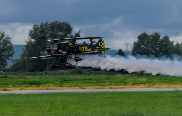 — — - John Mellon (Pitts) & "Super" Dave Matheson (MX-2) at CZBB