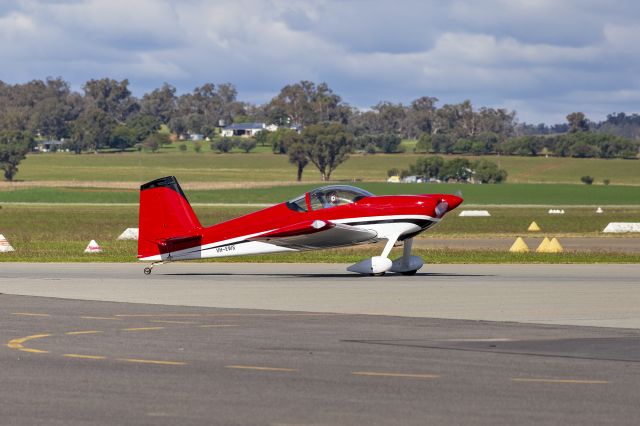 Vans RV-7 (VH-EWS) - Van's RV-7 (VH-EWS) taxiing at Wagga Wagga Airport.