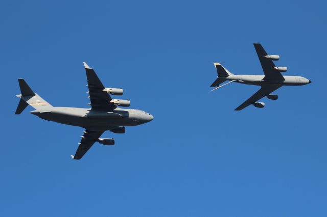 — — - Altus AFB OK 93rd Air Mobility Wing putting on a fine aerial refueling demo using one of their KC-135 Stratotankers and a C-17 Globemaster 3 Transport. Oshkosh '23