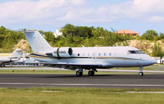 Canadair Challenger (N859AG)