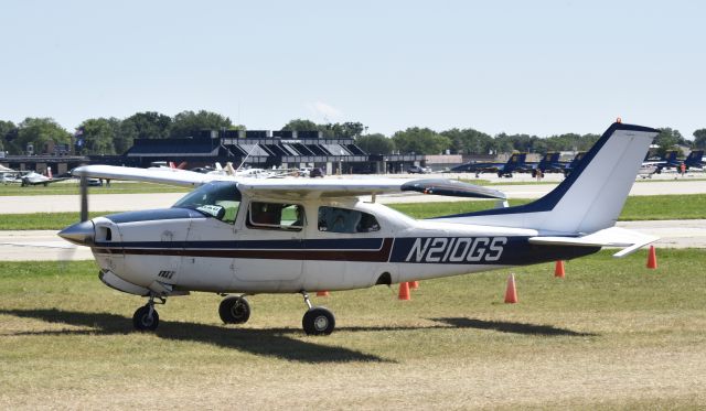 Cessna Centurion (N210GS) - Airventure 2017