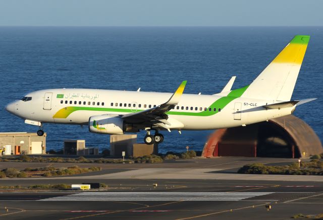 Boeing 737-700 (5T-CLC)