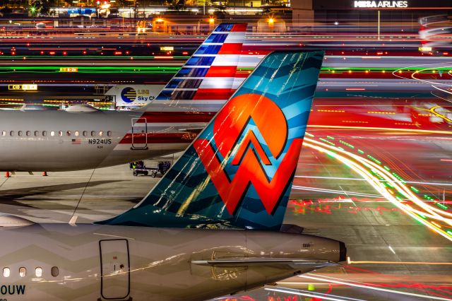 Airbus A321 (N580UW) - I haven’t posted on FlightAware in nearly two years, so I thought it’d be nice to go back to my roots and put up some of my best work from 2024 on here! If you enjoy my work, follow me @phxplanepics on Instagram!