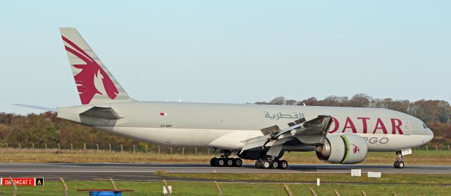 Boeing 777-200 (A7-BFF) - qatar cargo b777-fdz a7-bff landing at shannon from amsterdam 28/10/19.