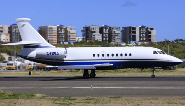 Dassault Falcon 2000 (C-FDBJ)