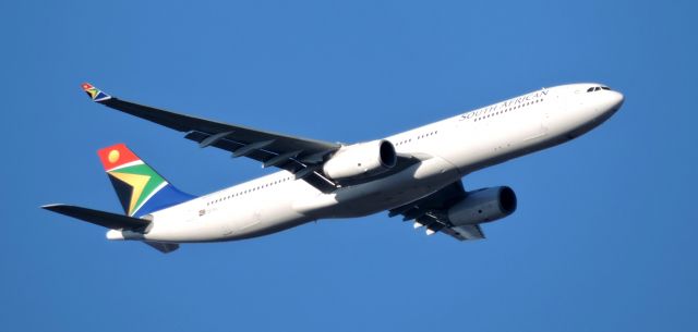 Airbus A330-300 (ZS-SXJ) - Approaching runway, spring 2019.