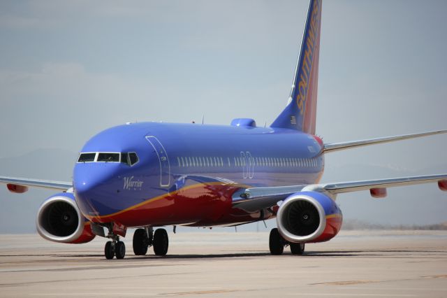 Boeing 737-800 (N8301J) - Nice wax job on this new 737-800.