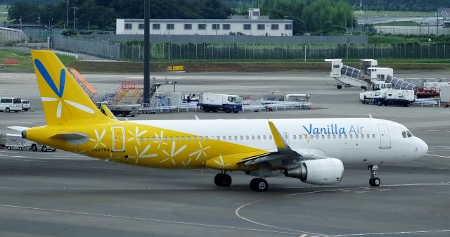 Airbus A320 (JA07VA)