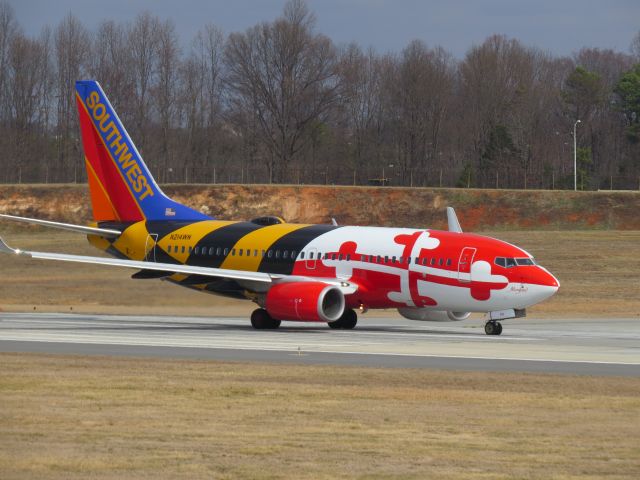 Boeing 737-700 (N214WN)