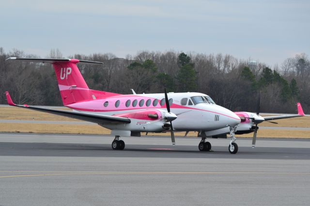 Beechcraft Super King Air 350 (N848UP) - WHEELS UP PARTNERS LLC / GAMA AVIATION at KJQF - 1/1/18